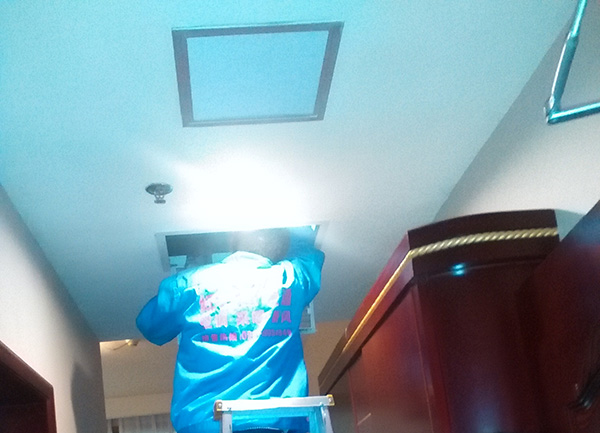 成都中央空調(diào)風管清洗步驟 成都中央空調(diào)風管清洗步驟